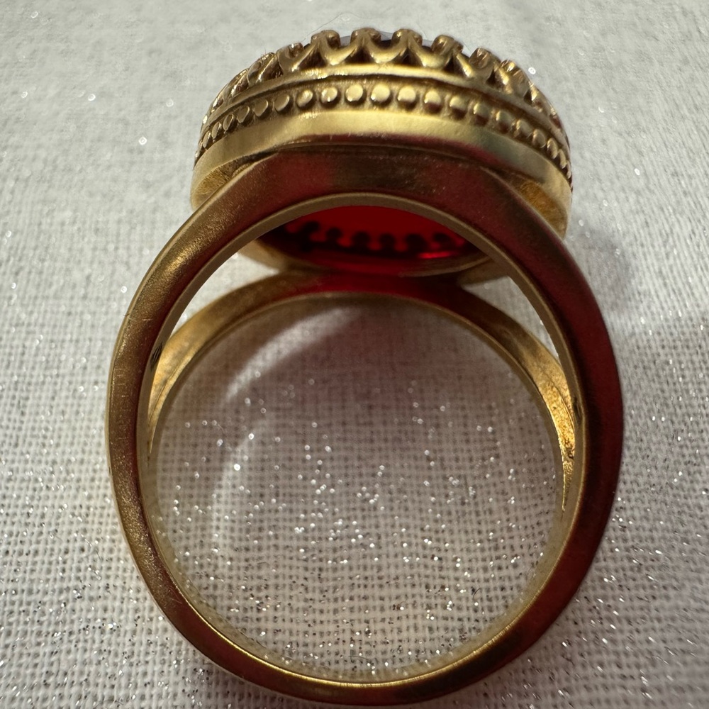 Size 8, 14k GF garnet ring - Picture 4 of 5